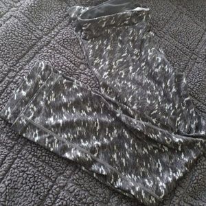 Black and gray cropped tights  with ties